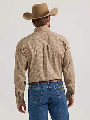 CL112356610  Mens George Strait L/S Relax Fit
