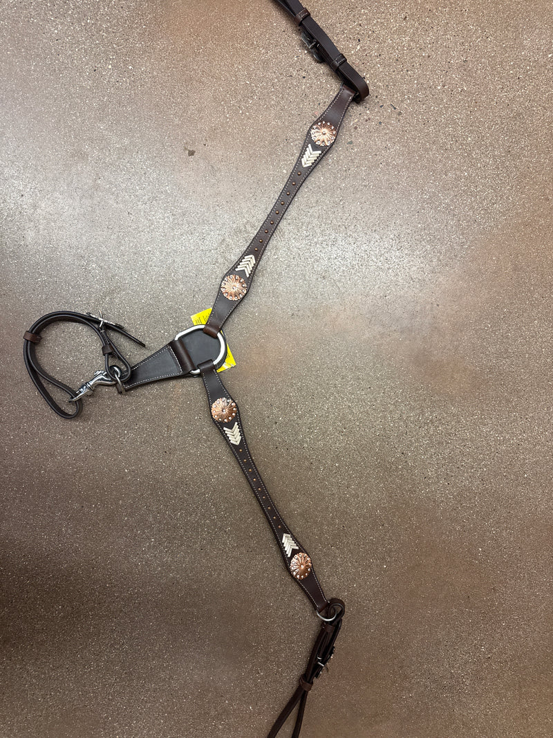 TKDZ5730 Breastcollar w/ RH Weave Spots & Cooper Concho