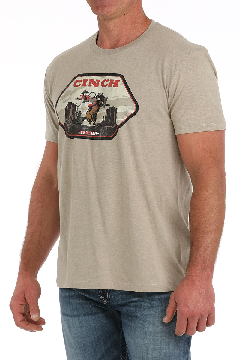CLMTT1690662 Mens T-Shirt Cinch "Bronc w/Cowboy"
