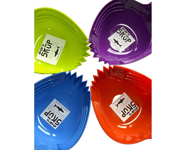 AC662 Feed Scoop Shark