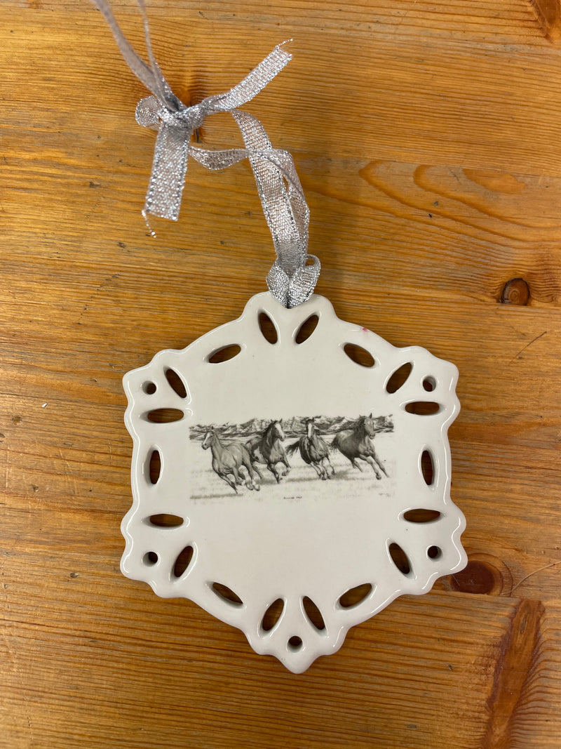 BG18010093 Ornament-Bernie Brown Snowflake "Running Free"
