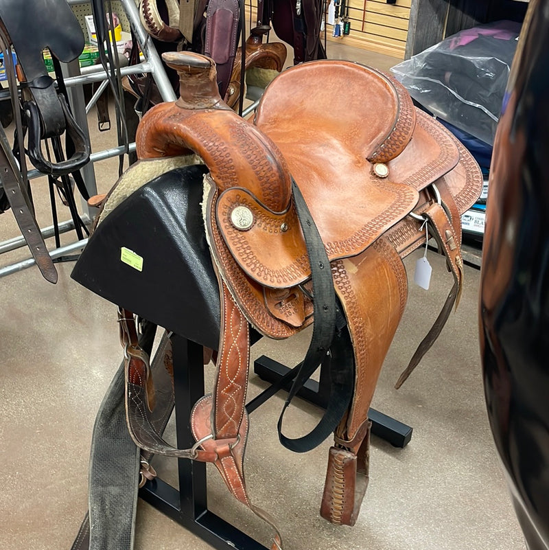 TKUSEDGG6 Used Rope Saddle 15"