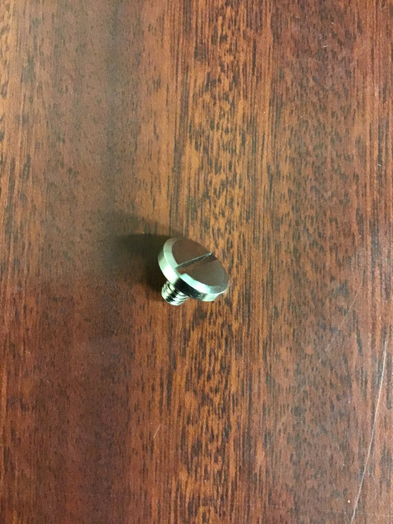 AC679 Syringe Roux #7 Fix Screw