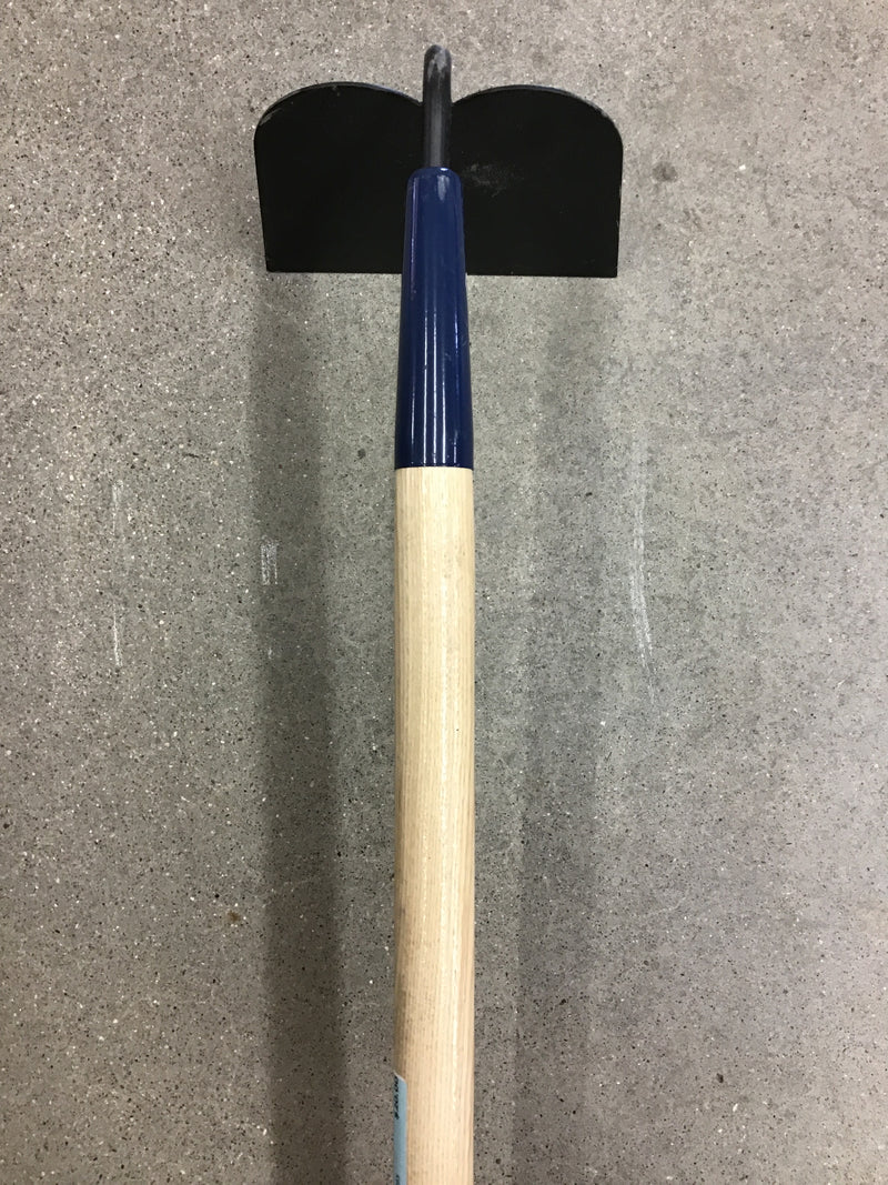 HG4273074 Hoe Garden