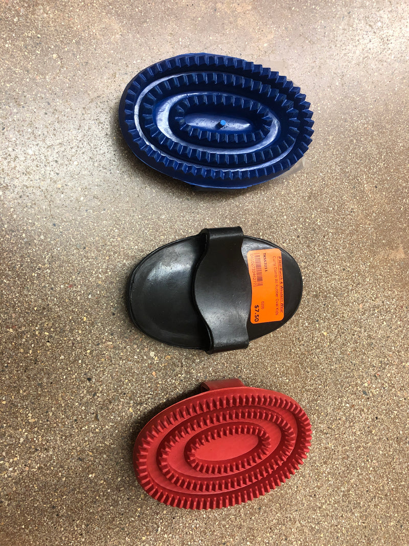 TKSS3211 Curry Comb All Rubber Oval Kids