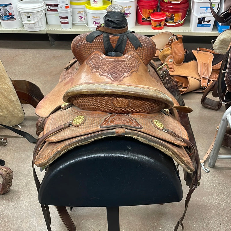 TKUSEDGG1 Used Rope Saddle (Circle G) 15.5"