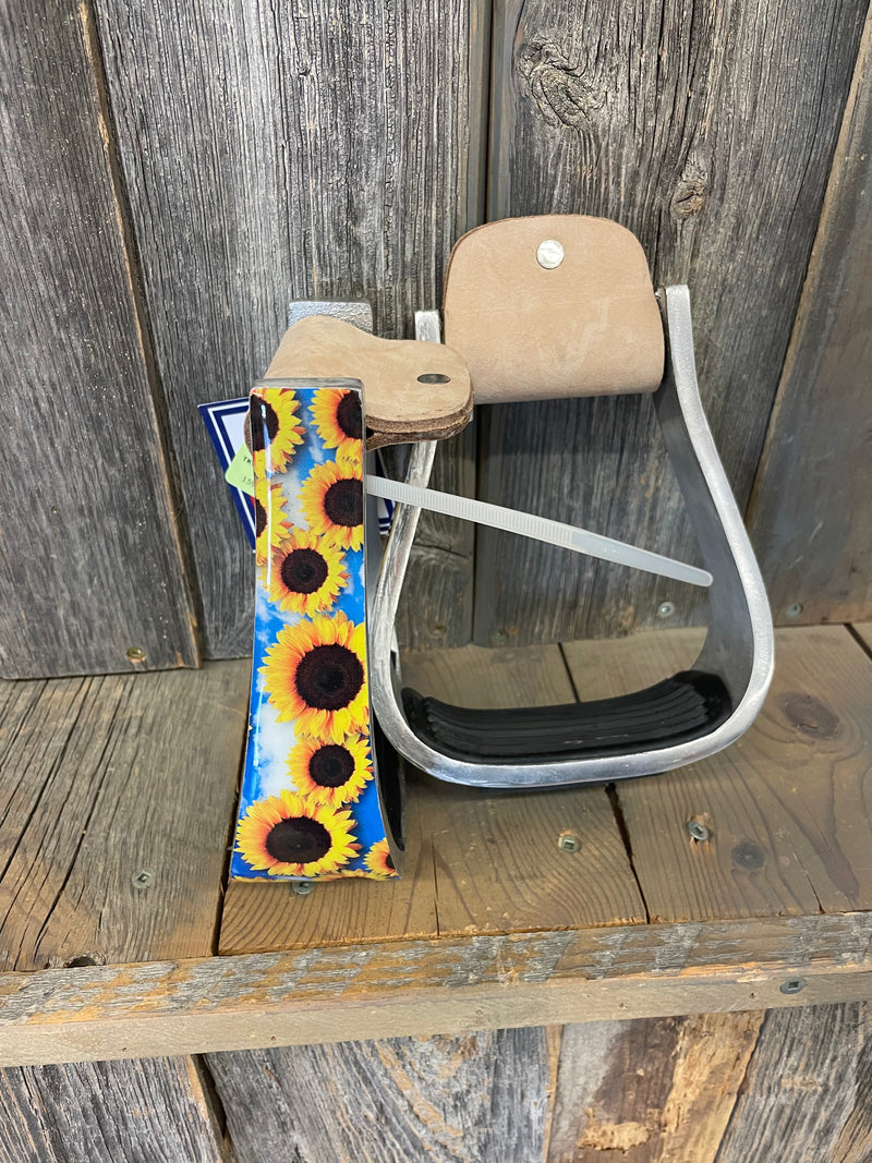 TKWA3889 Stirrups - Aluminum Western Painted