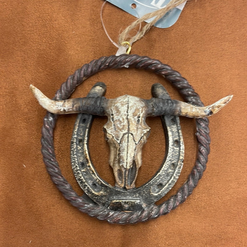 BG91-1141-0-0 Ornament- Twisted Rope Skull In Horseshoe