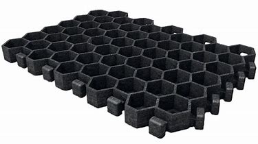 LE1335 Hi Hog-Ecoraster Paving Tile