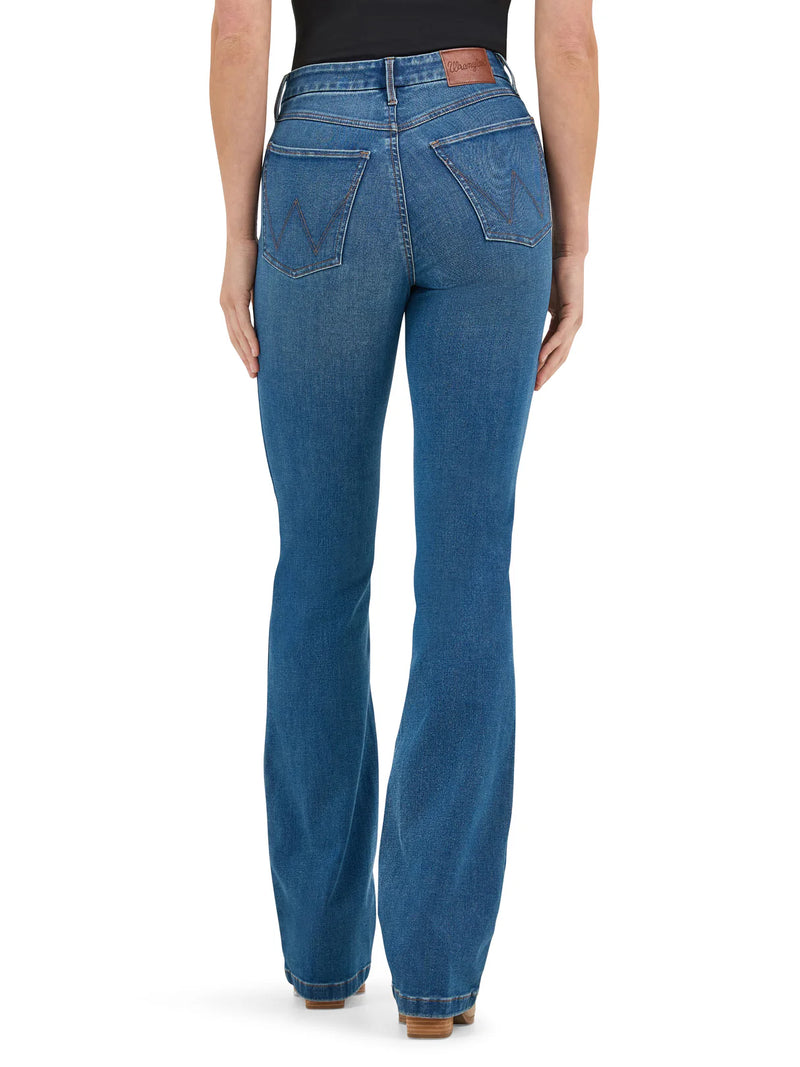 CL112371947 Women's Wrangler "Bespoke Bootcut"