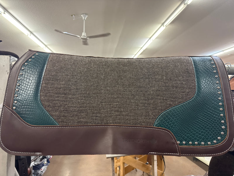 TKSB7521-TRQ Saddle Pad 3/4" Felt Pad w/ Turq Croc Pattern & Spots 32x32