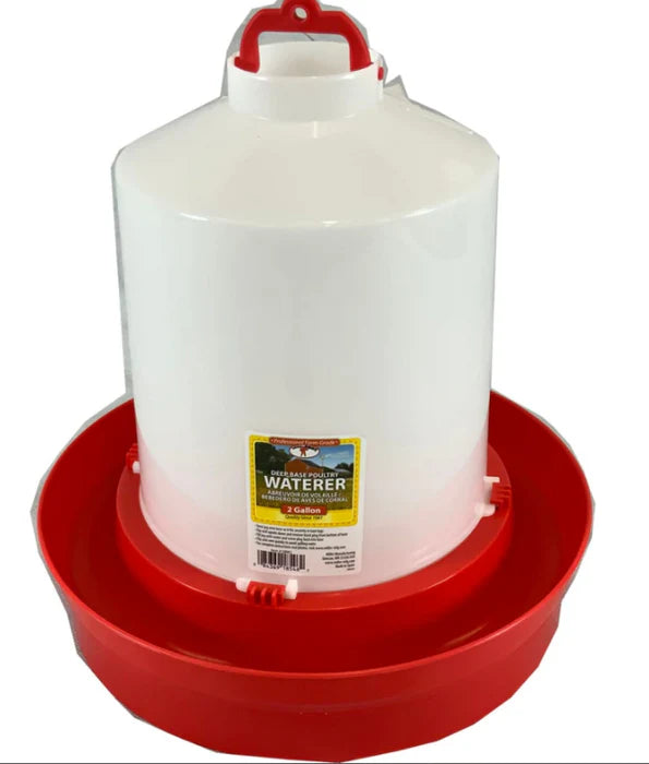PE115-177 Waterer 2 Gallon Deep Base Plastic