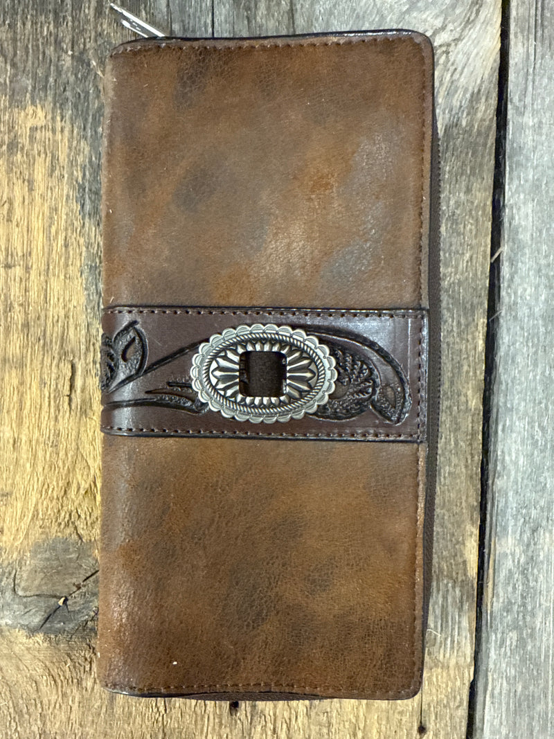 BGD330010202 Wallet - Hazel Concho Buckle With Tooling