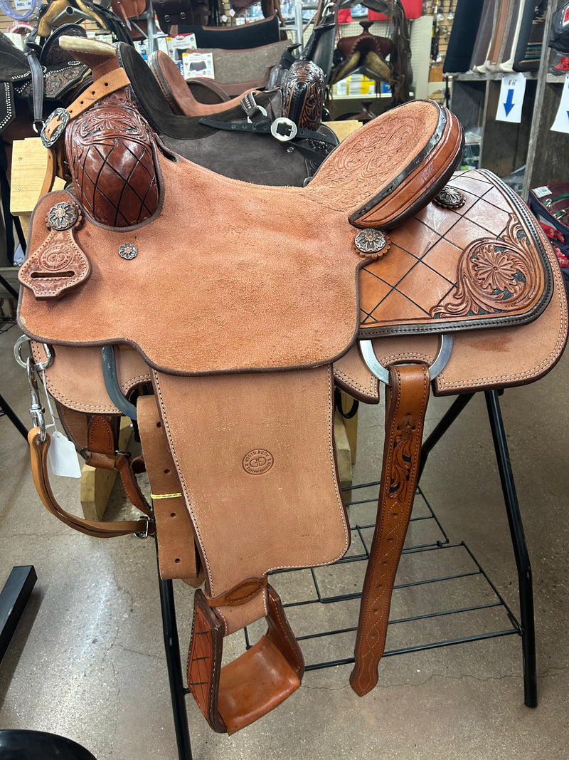 TK50017 NORTH ROCK Team Roping Saddle 15" Half Tooled