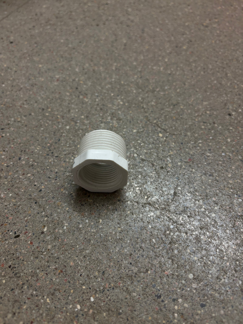 LE439131 Bushing 1"x3/4" Threaded PVC