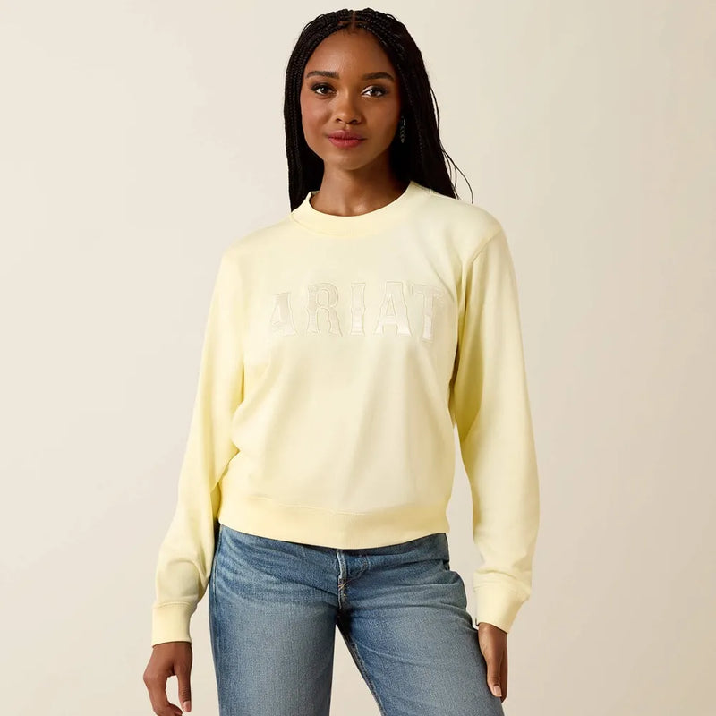CL10071634 Ariat Ladies Crewneck- Ariat Logo- Pear