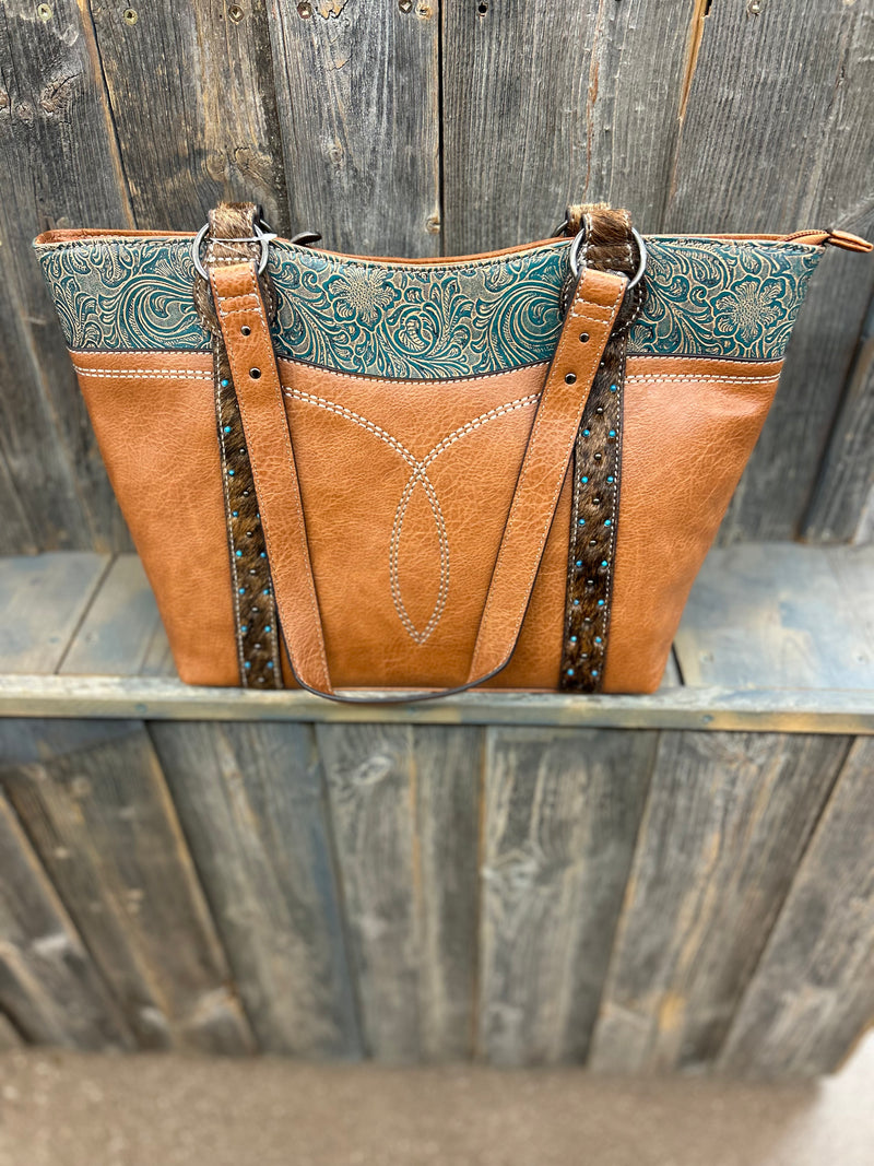 BG23055854 Ladies tote Purse- Hair on with Turquiose Conchos