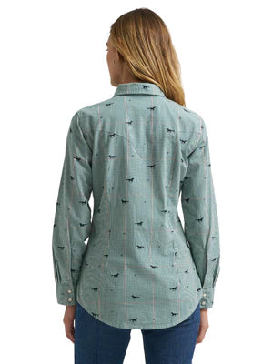 CL112382671- Wrangler Ladies L/S Snap Shirt- Plaid/Horses- Green