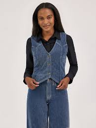 CL112371981- Wrangler Womens Denim Vest