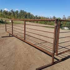 LECUST12GATE Panels 24' Free Standing w/12' Gate