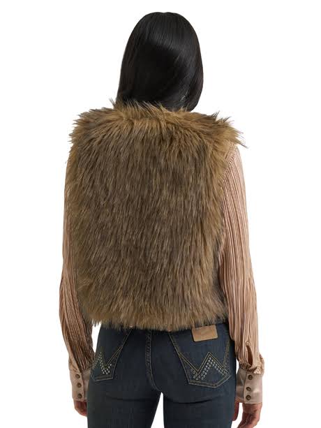 CL112382832 - Wrangler Ladies Laney Wilson Fur Vest