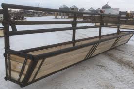 LECUSTSILAGEBUNK Fence Line Bunk Silage Feeders