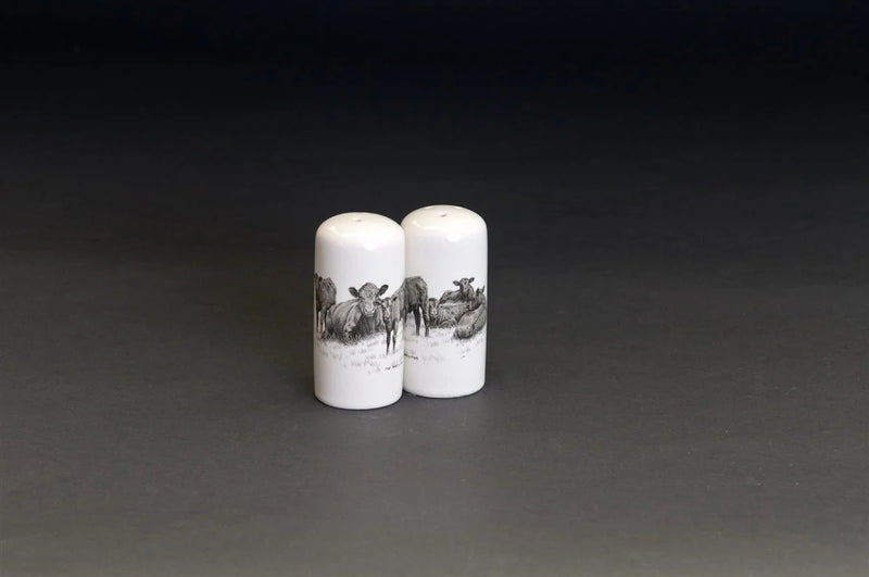 BG18010156 Bernie Brown Salt & Pepper "Cattle Country"