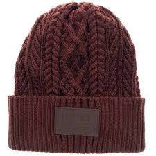 CL2052MA Beanie Toque Hooey Maroon w/Leather Patch