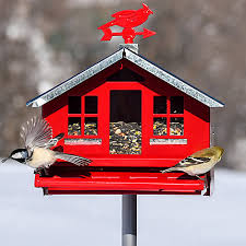 HG850144D Bird Feeder Country Style Squirrel Be Gone