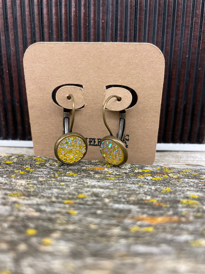 BGLAYINELEVANS--Hang/Ylw Layin Elevans Earrings