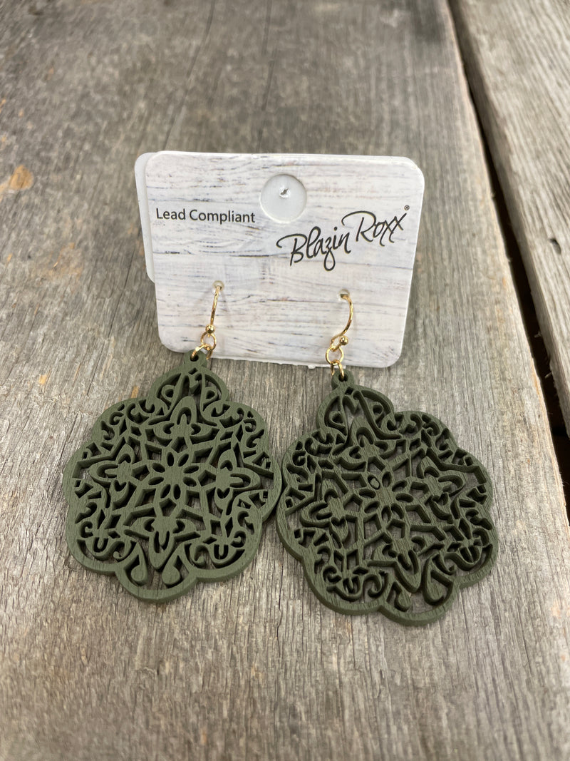 BG30962 Earrings- Cutout Olive