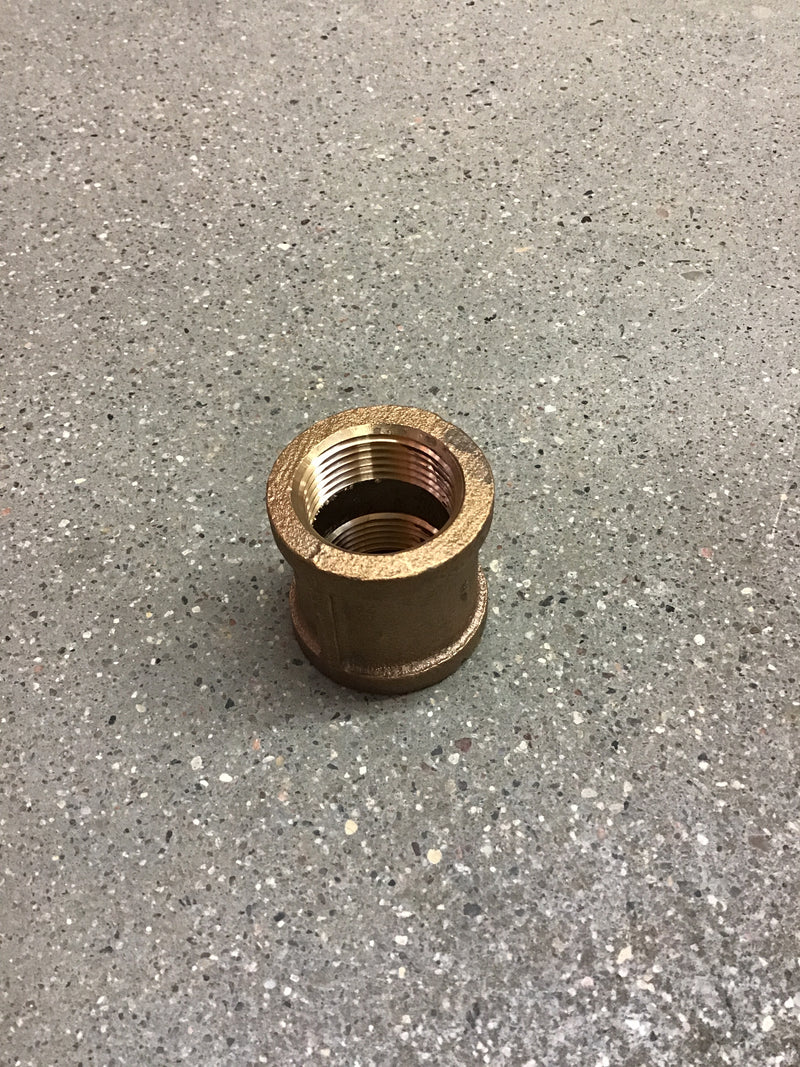 LE4421-0100100 Coupling 1" Brass